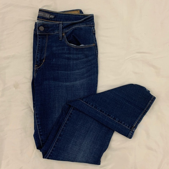 Levi’s Bold Curve Mid Rise Straight Jeans - Picture 1 of 4